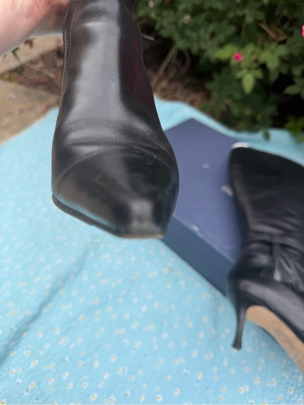 Faconnable Black Leather Knee-High Pointed-Toe Tassel Boots - Picture 13 of 16